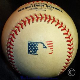 200o Rawlings MLB July 4th Independence Day Games Baseball 2000 Rawlings 4th of July MLB leather on-field ball. The ball contains a red white and blue American Flag Commemorative logo stamp.