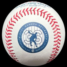 2022 Minnesota Twins Jim Kaat Retirement Large Logo Retail or Prototype Version Minnesota Twins 2022 Jim Kaat baseball with a rare variant of the commemorative Retirement Logo.